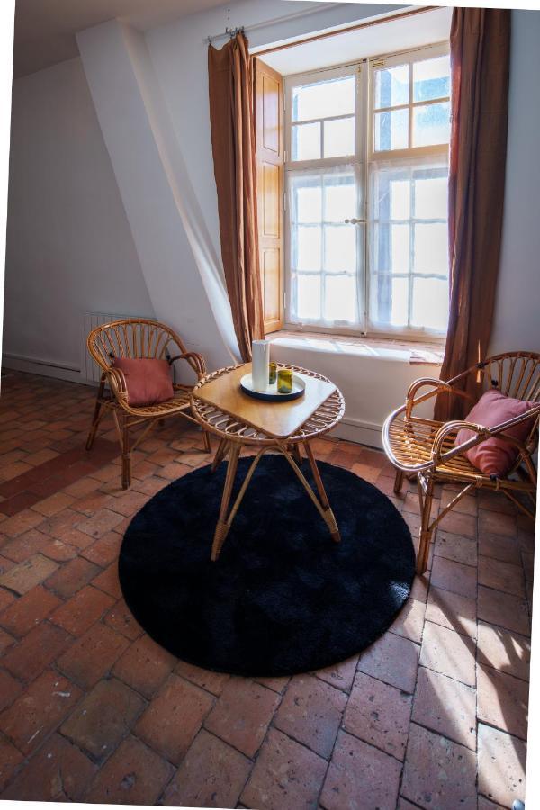 La Loge , Nuit Insolite Au Chateau De Beaugency Exteriör bild